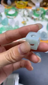 定制翡翠未镶嵌翡翠多样性发