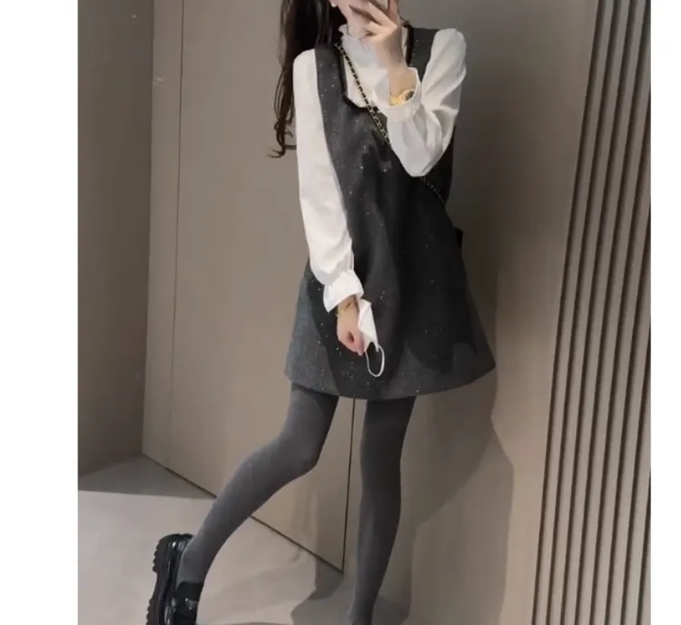 2024冬季新款时尚女装网红潮流气质靓丽漂亮打底衫裙子女珍1
