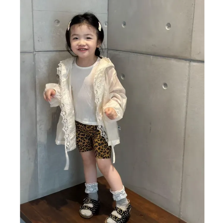 小思家女童2025夏洋气百搭韩版蕾丝拼接长袖防晒衣豹纹骑行裤套装