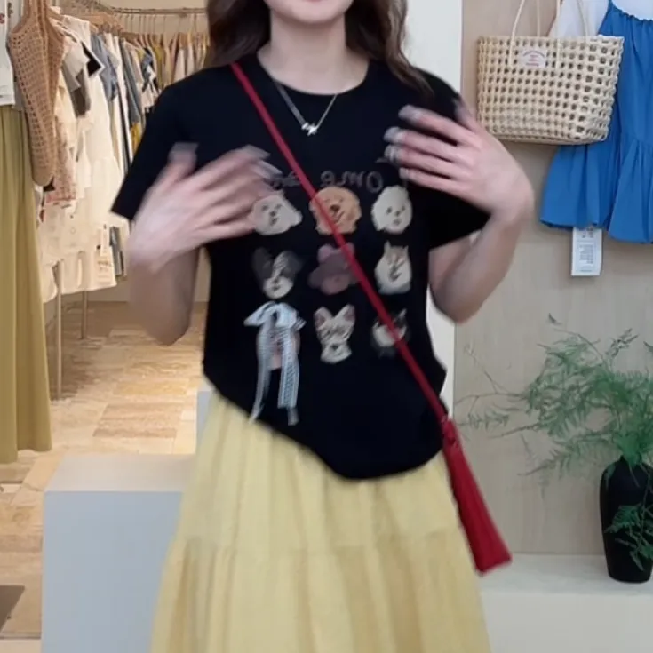 狗狗印花可爱减龄休闲短袖T恤女2025夏季新款设计感宽松通勤上衣