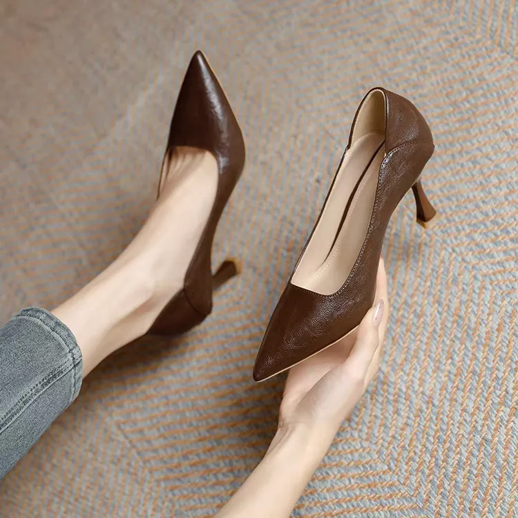 羊皮法式复古尖头棕色高跟鞋女2025新款真皮通勤工作鞋细跟单鞋女