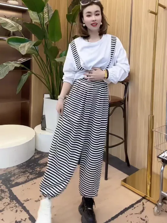 无品牌欧货休闲早秋新款潮洋气减龄条纹宽松长袖九分束脚裤两件套
