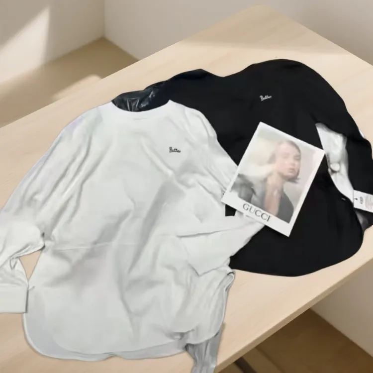 2025年秋冬季新款字母logo设计感中长款打底衫