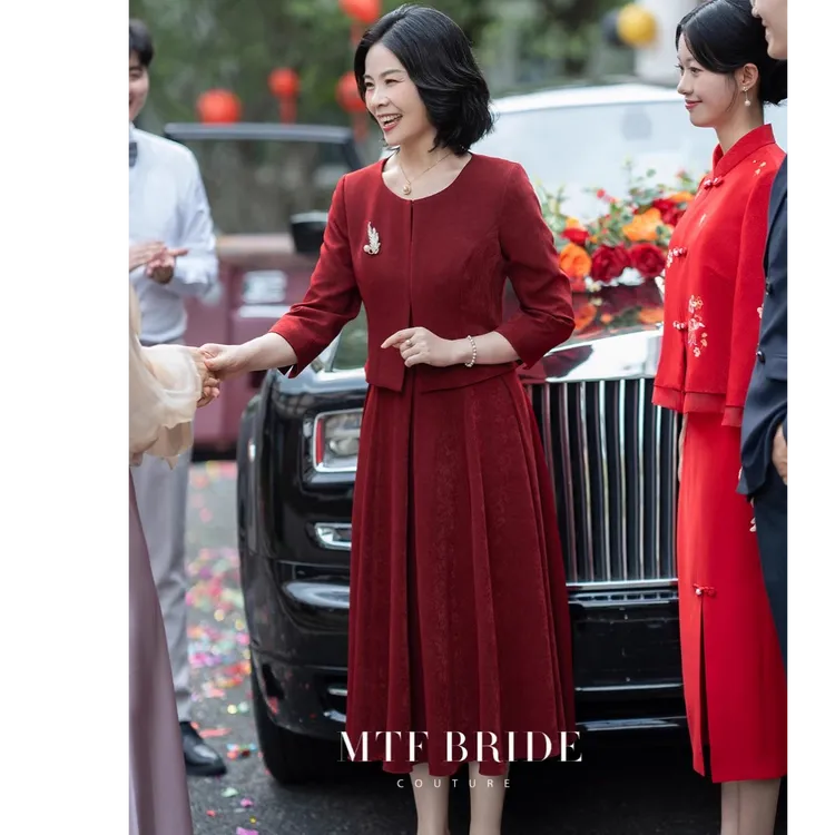 高端喜婆婆婚宴装晚礼服小个子年轻妈妈参加婚礼喜服高贵洋气中年