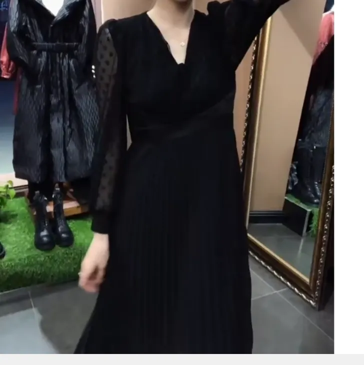 2025洋气新款时尚女装网红潮流气质韩版漂亮连衣裙女淘LQ