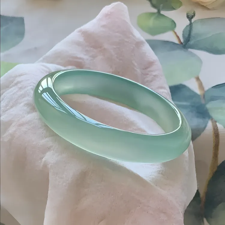 正品保真百搭玛瑙玉髓精美冰透油青正圈女款礼物多样性拍一发一