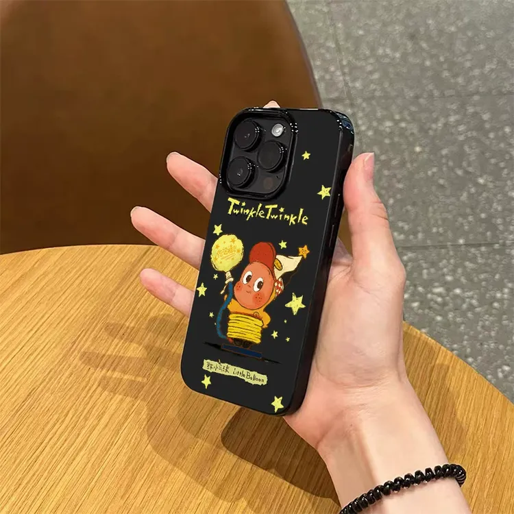 适用苹果17promax潮款手机壳可爱星星人15/16Pro大孔14小众13/12P