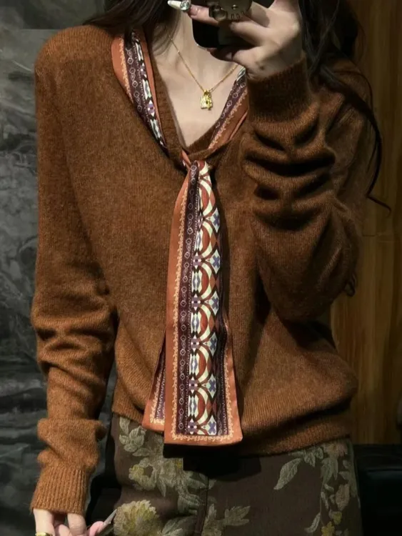 咖色毛衣女早秋氛围感高端时髦洋气小香风巨好看轻熟气质针织上衣