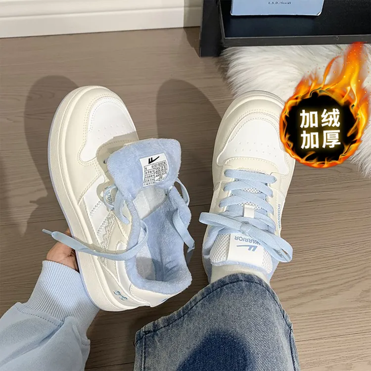 回力女鞋加绒小白鞋2025新款秋冬加厚棉鞋子女爆款厚底上班鞋子