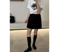  不粘毛细腿双边ccc显瘦西装短裤*25Q9Y066