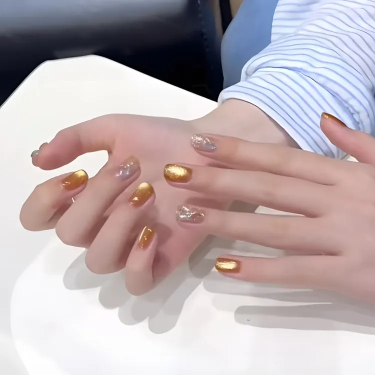 【金秋柿子】纯手工金色玻璃珠猫眼爆闪显白短款日常穿戴甲美甲贴片