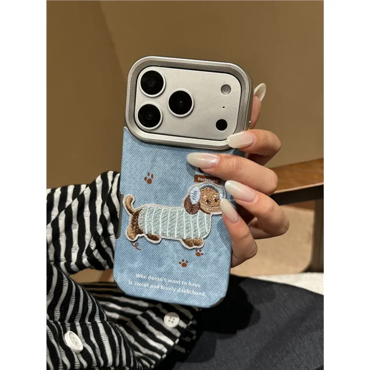 适用iPhone17/16promax新款牛仔纹腊肠狗情侣手机壳苹果15/14plus