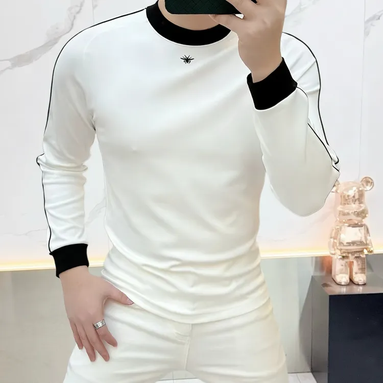 2025秋冬新款加绒个性蜜蜂刺绣卫衣打底衫修身帅气半高领长袖男潮