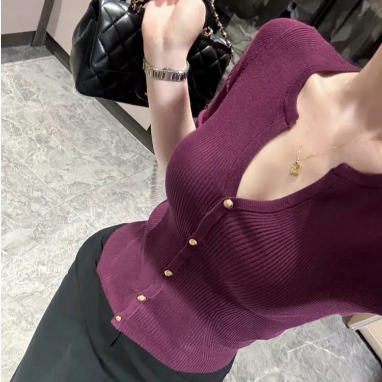 海妖金扣row风针织衫显瘦中短袖V领极简正肩修身针2025夏季新品