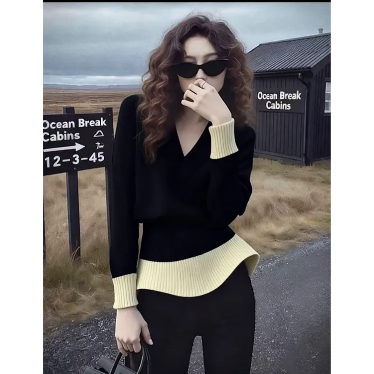 冬季独特超好看内搭上衣韩系小众不撞款高级感超好看黑色针织毛衣