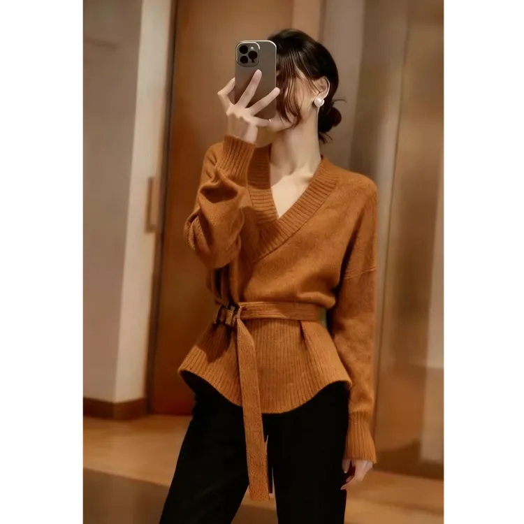 欧货高端焦糖色设计感系带针织衫2025显瘦休闲百搭长袖上衣毛衣