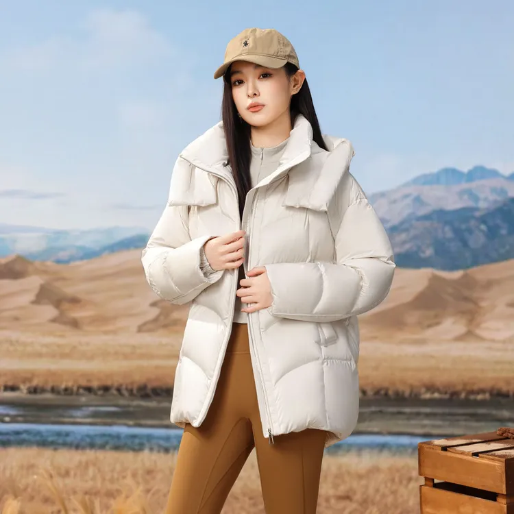 寻拓者“珠光锻面”2025新款高蓬90白鹅绒时尚保暖百搭羽绒服6865