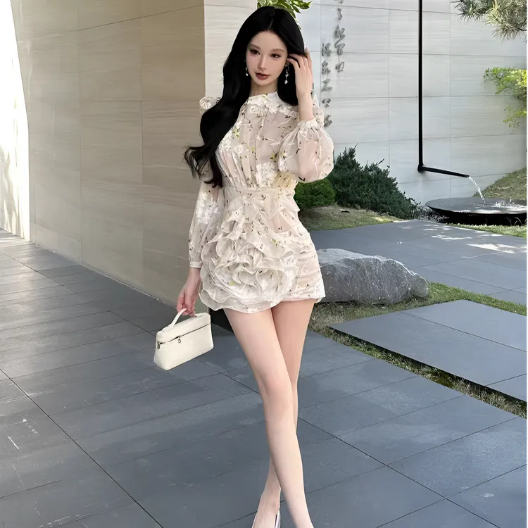 柔情花韵千金风淡雅立体裁剪法式碎花长袖连衣裙