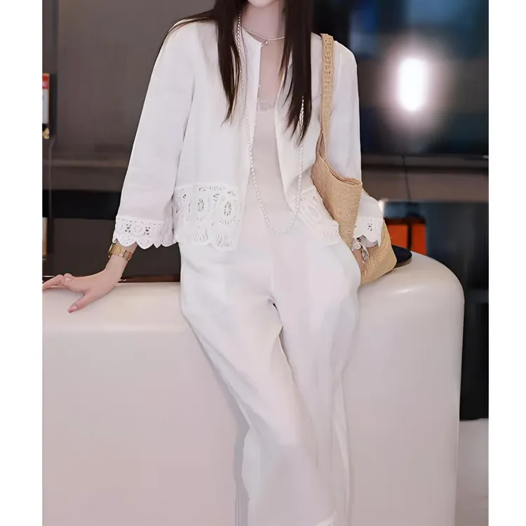 高级松弛感气质一整套穿搭蕾丝边白色上衣裤子套装女2025新款夏季