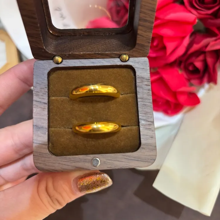 铜合金戒指 金溜子戒指亮面泥鳅背面包戒金色素圈小胖墩海豚背