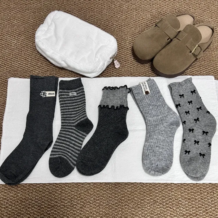 【冬季上新】冬季加厚保暖格雷系灰色组合布标扣子蝴蝶结堆堆袜