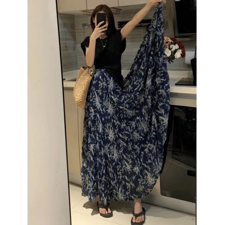 高级感大摆印花显瘦遮肉a字裙2025春秋新款气质减龄中长款半身裙