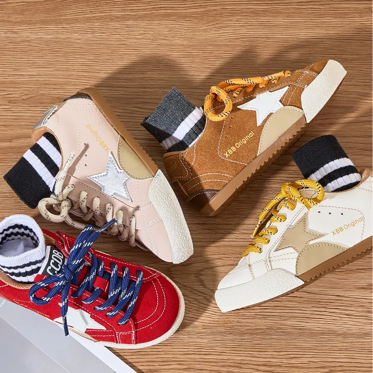 儿童百搭板鞋2025春秋新款时尚星星男童休闲单鞋女童真皮德训鞋潮