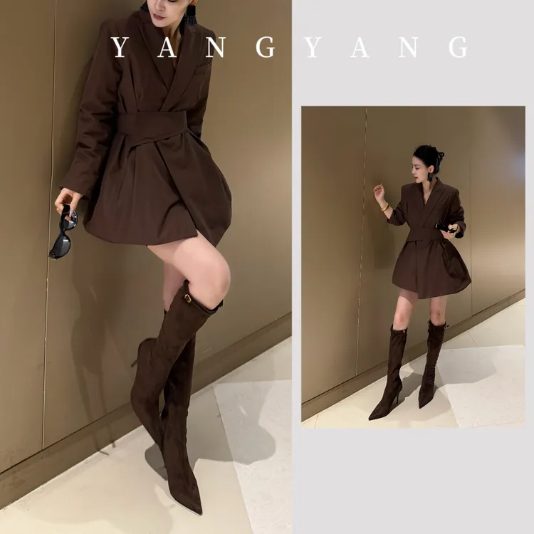 YANGYANG 冬季新款韩系赫本风翻领收腰中长款高级感白鸭绒羽绒服