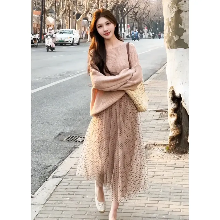 恰逢春日 设计师款气质显瘦温柔时尚毛针织衫