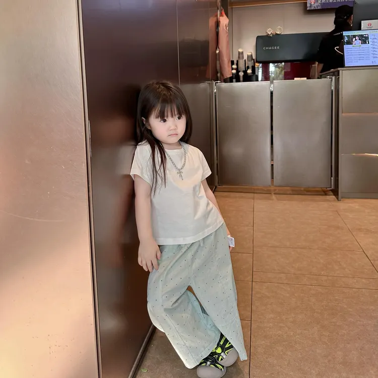 小思家女童2025夏季百搭简约风短袖上衣韩版宽松圆点休闲裤套装