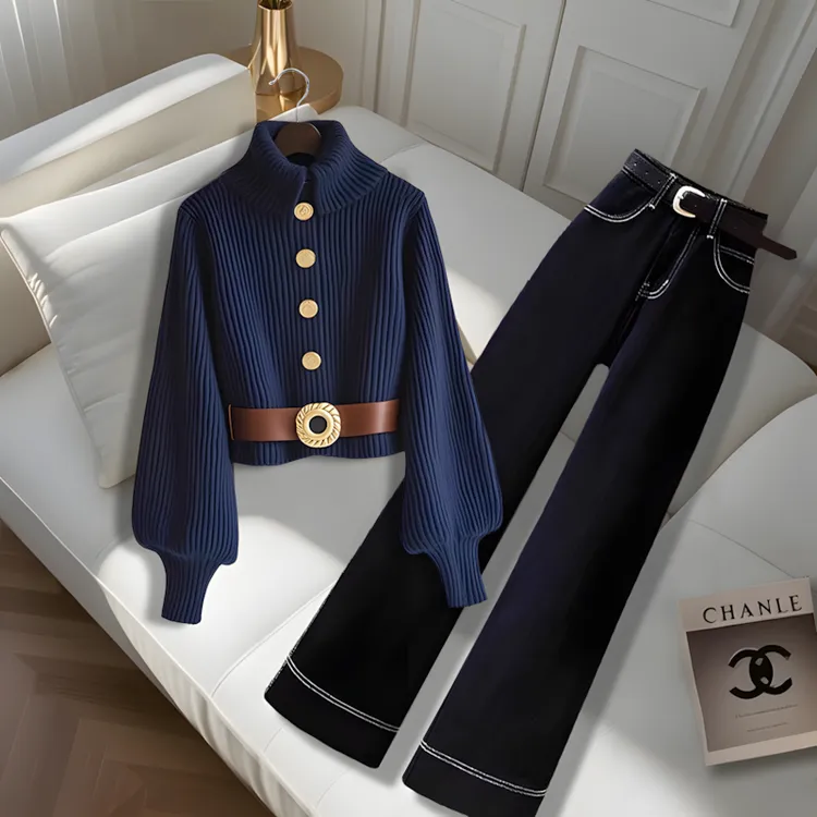 今年超火穿搭高领针织开衫毛衣女2025秋冬新款休闲牛仔裤时尚套装