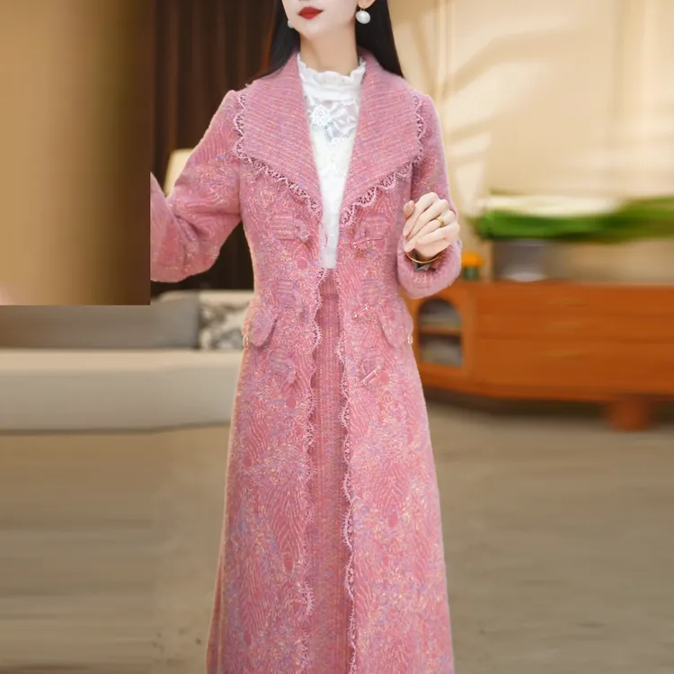 冬季新款女士气质典雅加厚保暖舒适通勤两件套套装