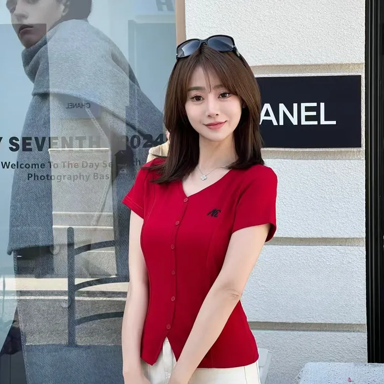 夏季棉质V领短袖套头t恤女高腰短款时尚修身显瘦洋气衣服女上衣