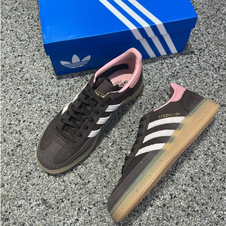adidas三叶草SPEZIAL 经典运动板鞋德训鞋JR0852