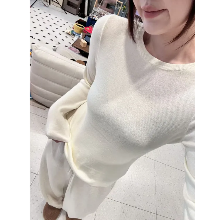 晶咕【锁住温暖！】简约百搭纯色长袖修身针织打底上衣