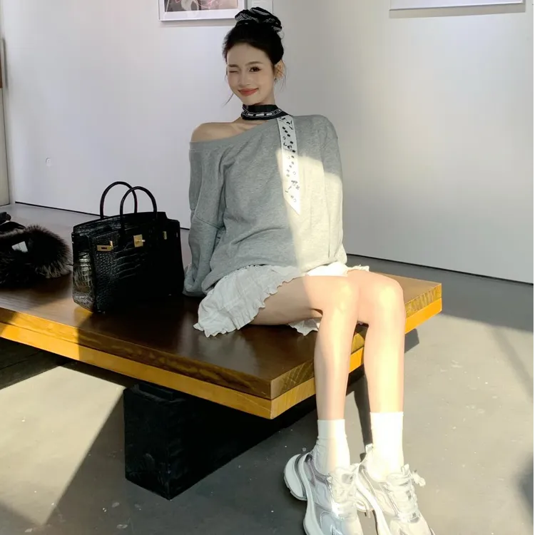 2025春夏时尚流行新款韩系通勤慵懒风小众上衣显瘦温柔百搭裙子女