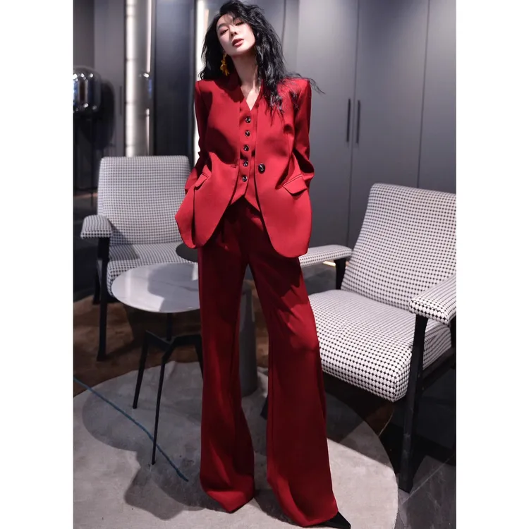 小众炸街高级感女装春季新款红色爆款时尚马甲西装套装长裤三件套