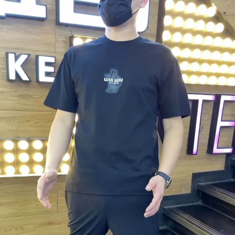 2025夏季新款男士弹力冰干丝光棉短袖t恤潮牌男装高档痞帅百搭T恤