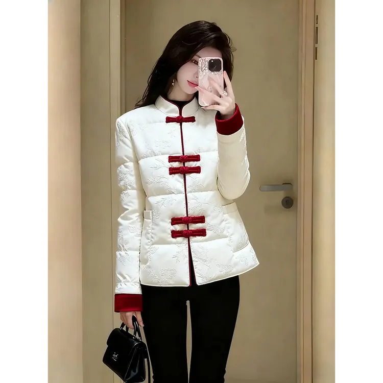 超好看冬装厚外套女2025新款轻奢高端时髦洋气新中式白色高级棉服