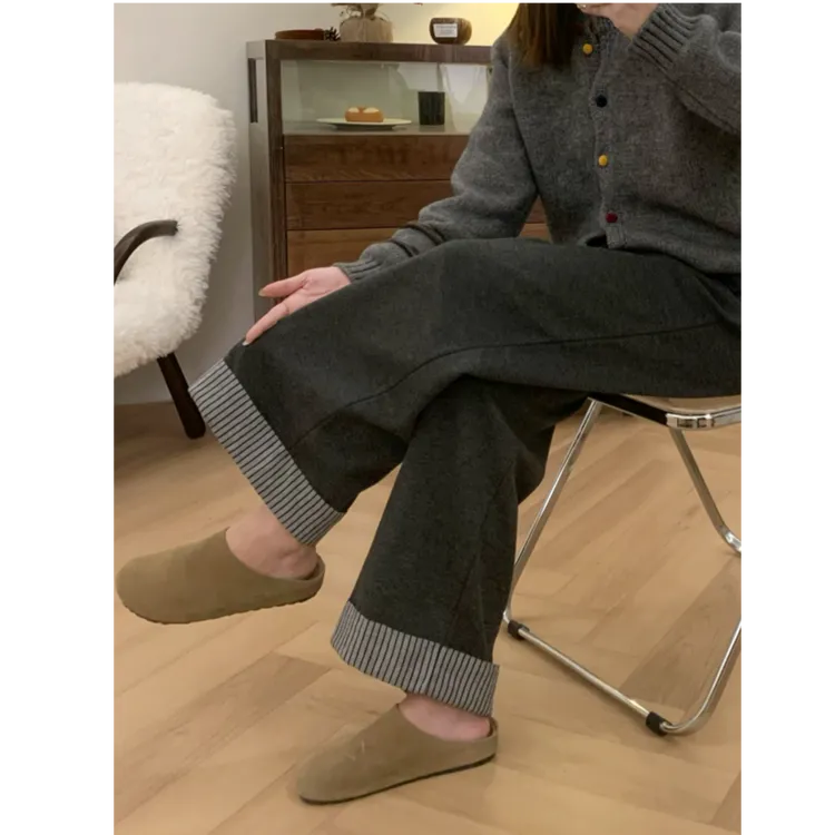 灰色加绒阔腿裤女秋冬胖妹妹宽松显瘦人字纹休闲裤卷边直筒毛呢裤