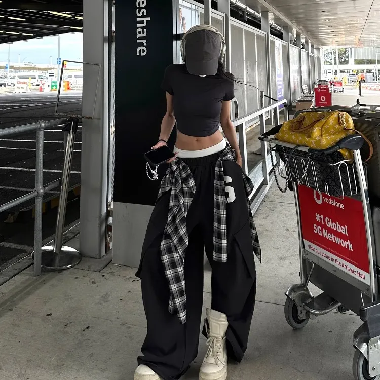 美式辣妹黑色插肩短袖T恤女2025夏季设计感卫裤休闲阔腿裤两件套