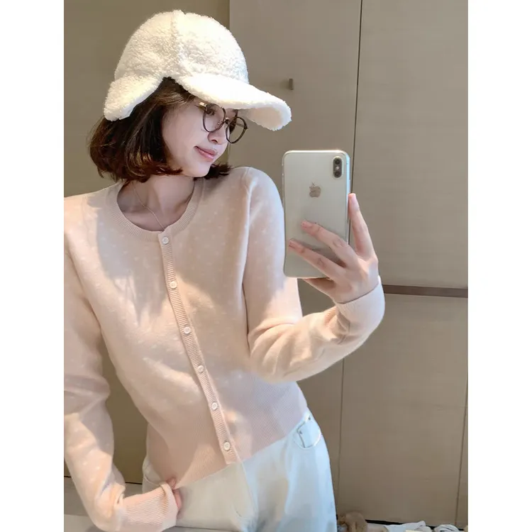 【圆领波点毛衣】复古针织开衫女冬季收腰显瘦上衣Q 9831#