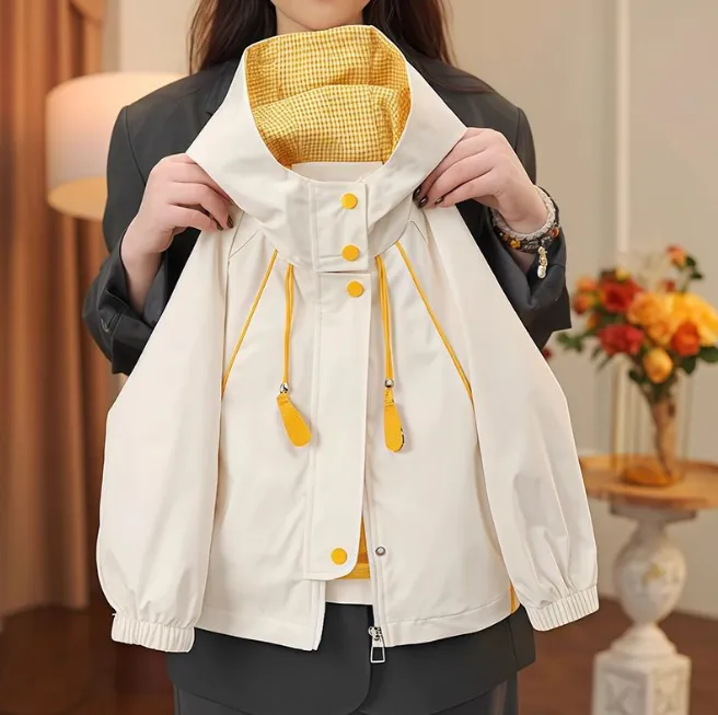时尚男童女童外套春秋新款儿童防水防风冲锋衣女孩运动连帽上衣