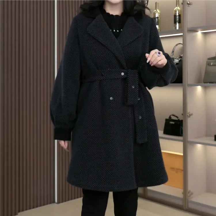 大码女装冬季新款显瘦气质遮肉简约中长款外套ZSX25A0399