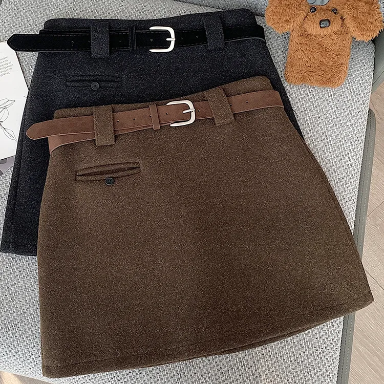 配腰带美拉德毛呢半身裙辣妹a字包臀半裙秋冬遮胯防走光呢子短裙