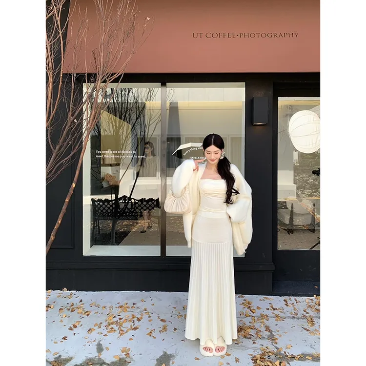 针织鱼尾半身裙女秋冬新款显瘦高腰包臀半裙气质百褶裙a字长裙女