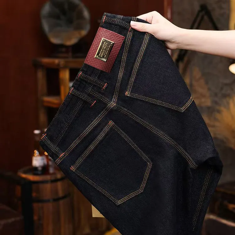 【黑金系列】2025高端男士秋冬弹力防褪色修身直筒百搭牛仔裤