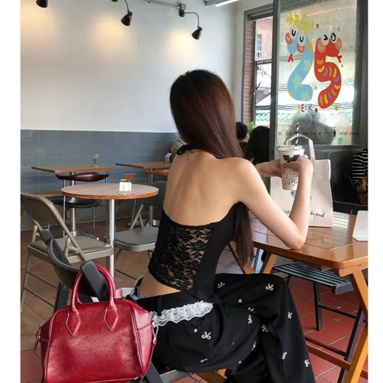 艺等2025年夏季辣妹性感小众挂脖露背蕾丝设计感背心修身显瘦上衣