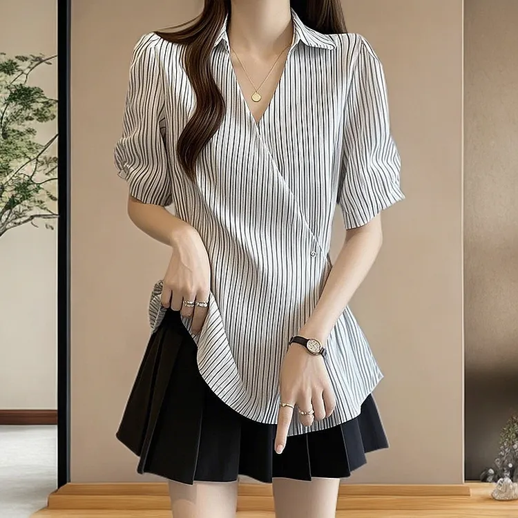 大码女装法式气质Polo领泡泡袖条纹衬衫女胖MM收腰显瘦不规则上衣