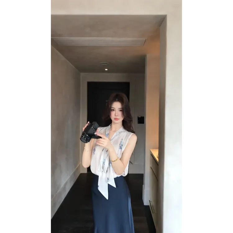 MARIE.COCO复古2025夏季新款小众别致短袖上衣高腰半身裙两件套装